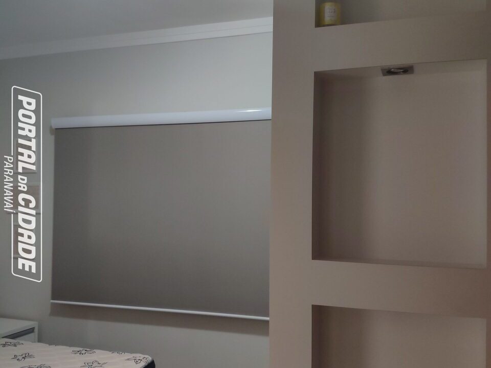 a (4)